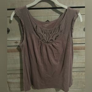Cute purplish brown top!
